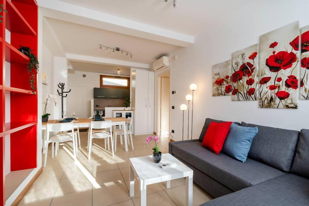 Enjoy Home - Appartamento I Papaveri بادوفا المظهر الخارجي الصورة